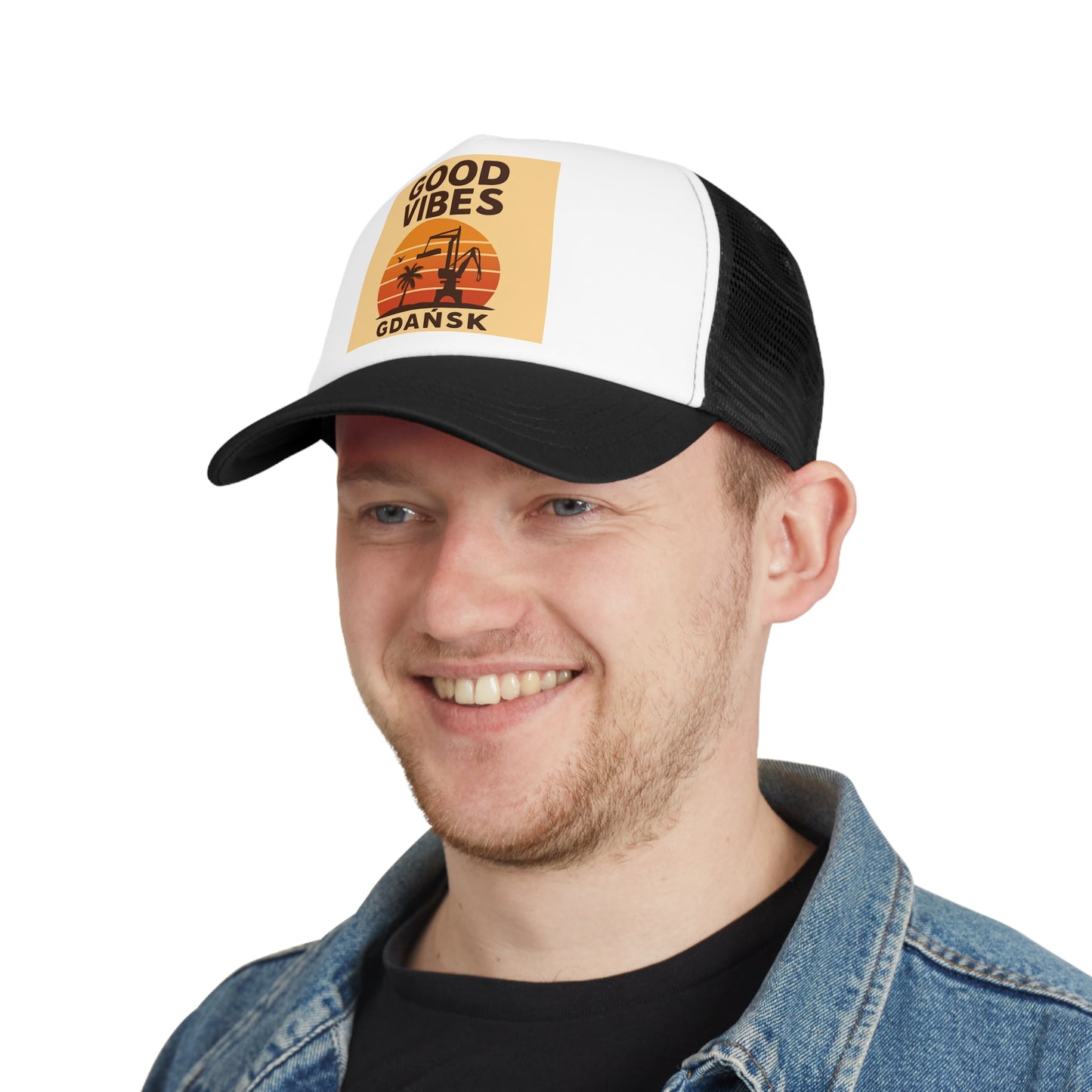 Czapka z daszkiem z siateczką - Kup Se – kolor i charakter