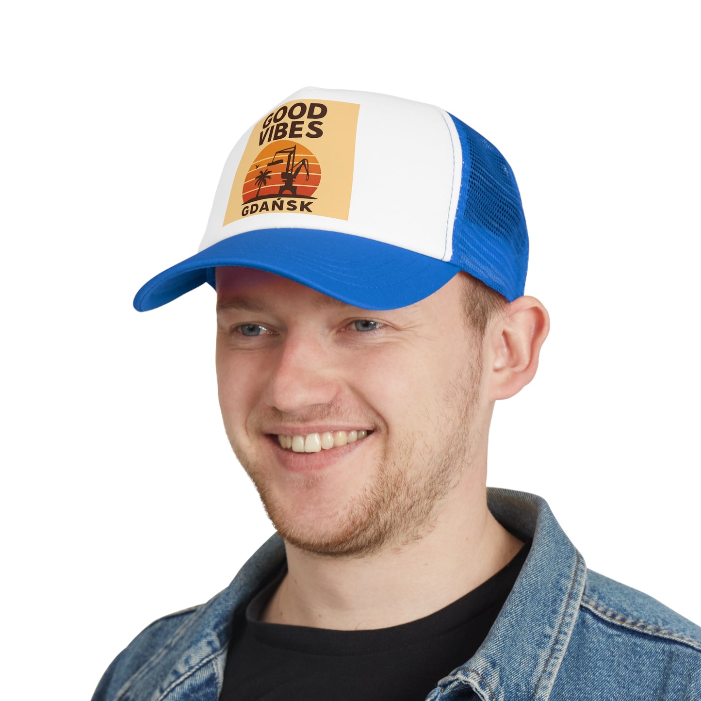 Czapka z daszkiem z siateczką - Kup Se – kolor i charakter